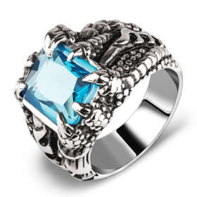 Bague Gothique Cristal : Bleu ciel Bague Gothique Cristal Bleu ciel
